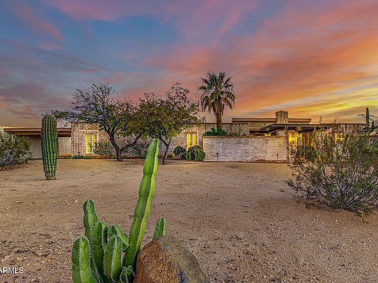 12609 E DOUBLETREE RANCH Road photo 1