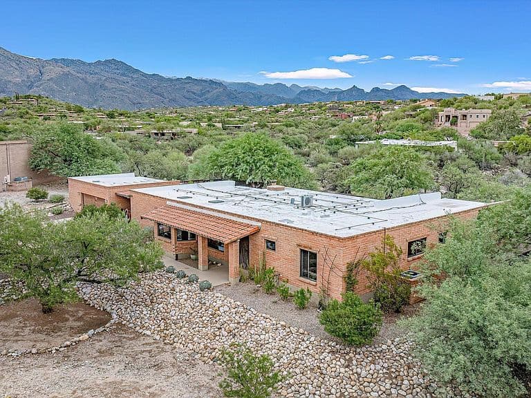 4800 N Paseo Sonoyta photo 2