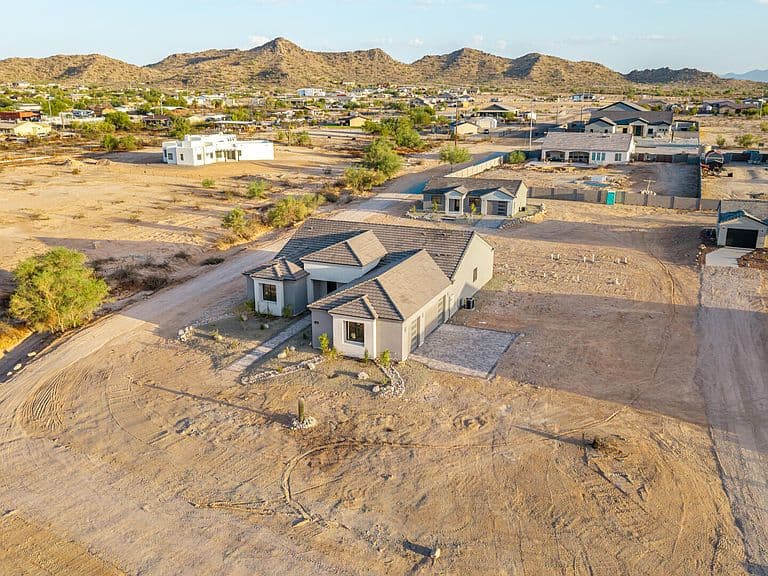 19403 W RUSTLER Road photo 2
