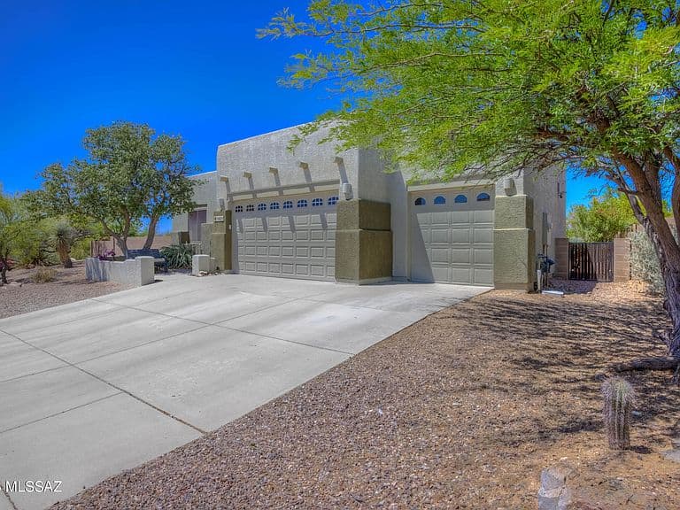 10831 S Heart Break Ridge Pl photo 4