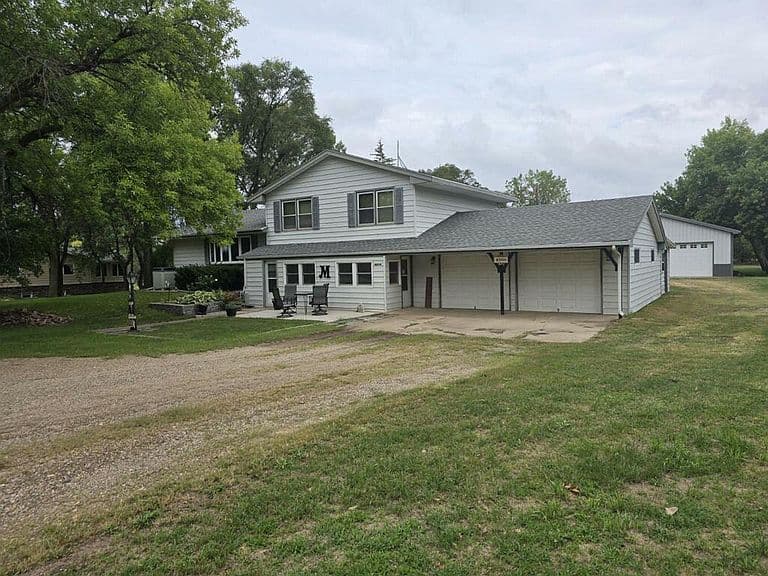 40994 McKinley Pl photo 1