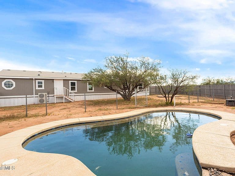 5868 S HARGIS RANCH Road photo 3