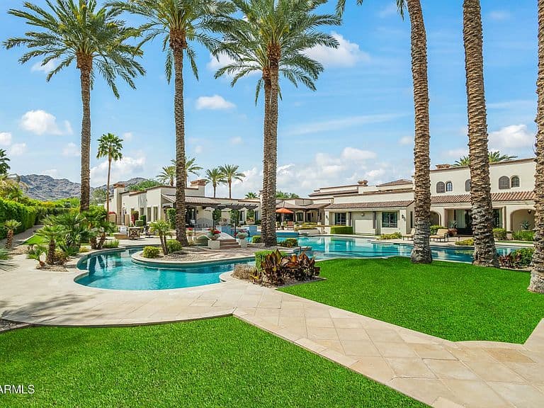 6721 E Cheney Dr photo 3