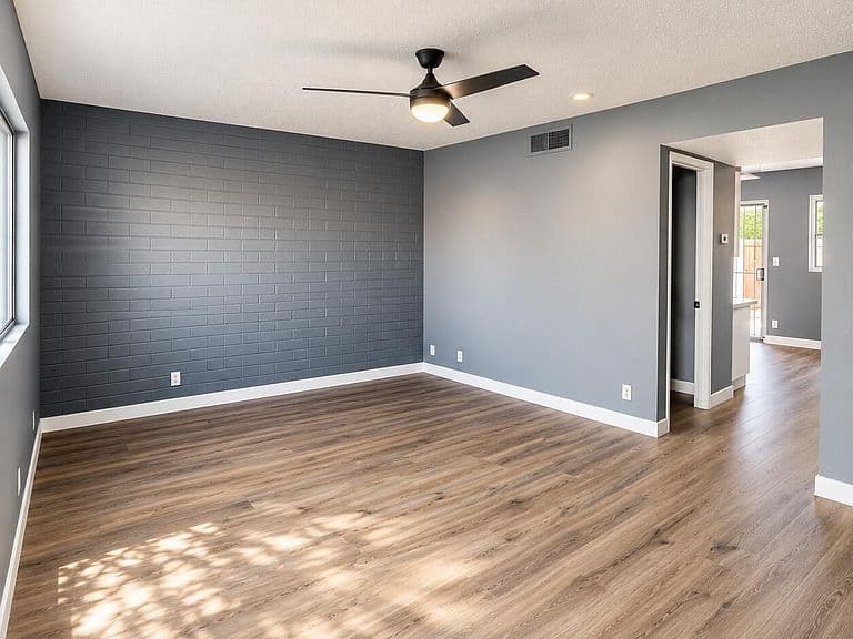 2551 W BERRIDGE Lane #D6 photo 2