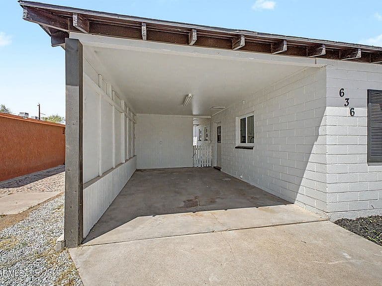 636 W Rio Salado Parkway photo 3