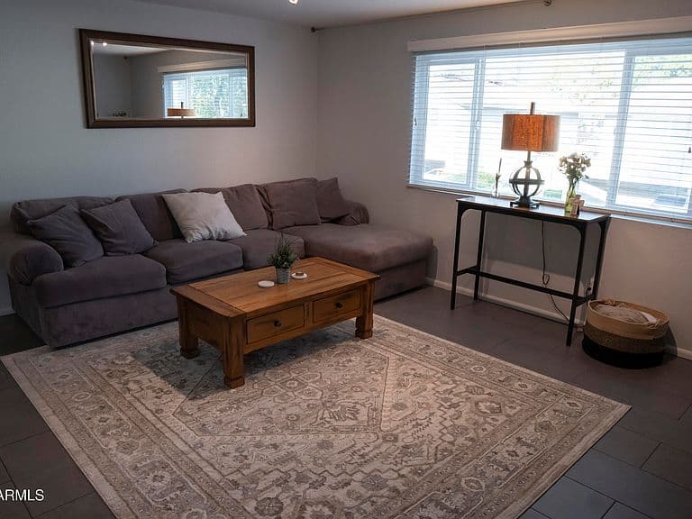 1015 N GRANITE REEF Road N #13 photo 4