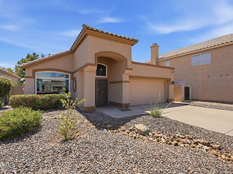 175 W PALOMINO Drive photo 3