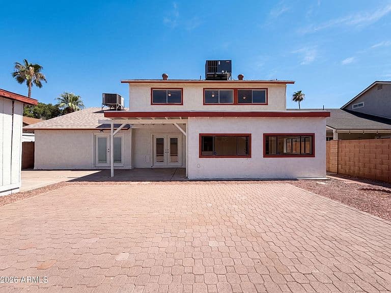 4260 E VINEYARD Road photo 5