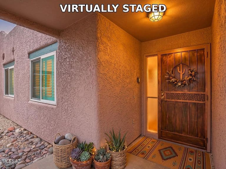 928 W Union Bell Dr photo 3