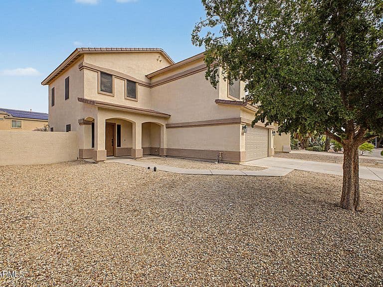 44122 W CYPRESS Lane photo 2