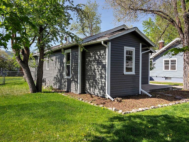 117 W Central Ave photo 3