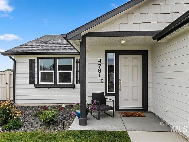4781 E Cotton Dr photo 2