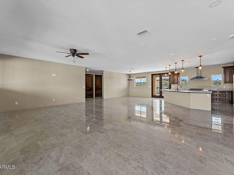 125 IRONWOOD Place photo 3