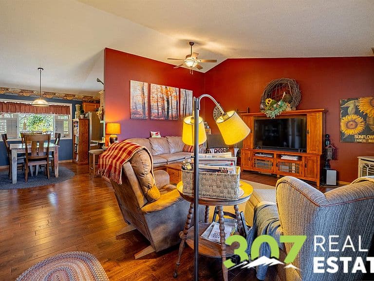 2229 Greever St photo 5