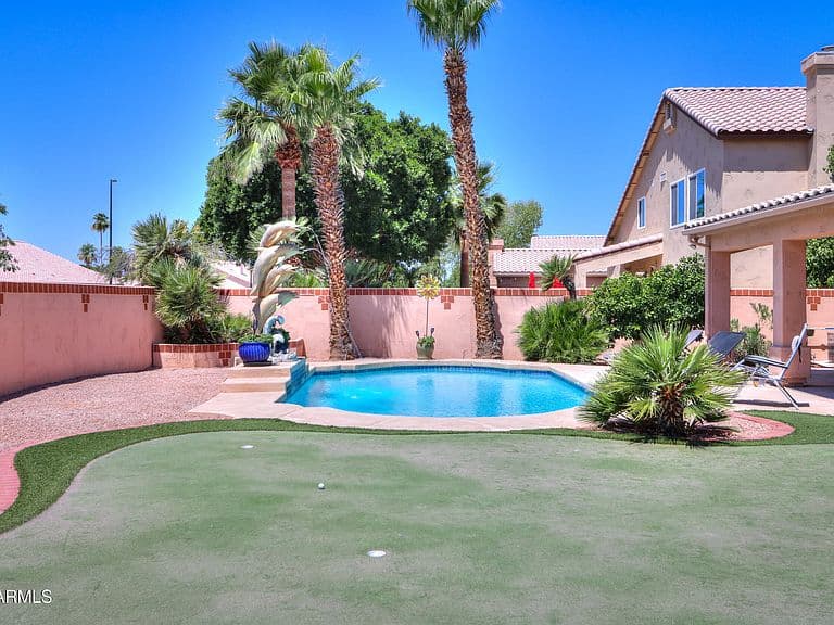 821 W RAWHIDE Avenue photo 4