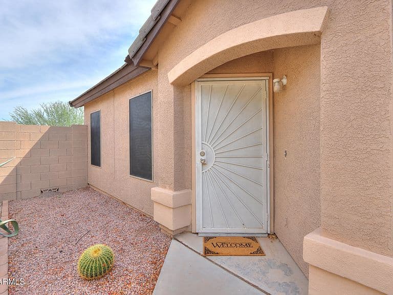 42490 W HILLMAN Drive photo 3