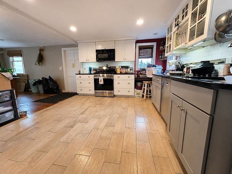 137 Stratton Arlington Road photo 2
