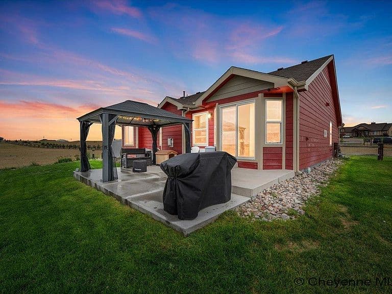 7123 Telluride Dr photo 2