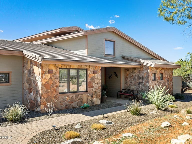 5105 W VENGEANCE Trail photo 4