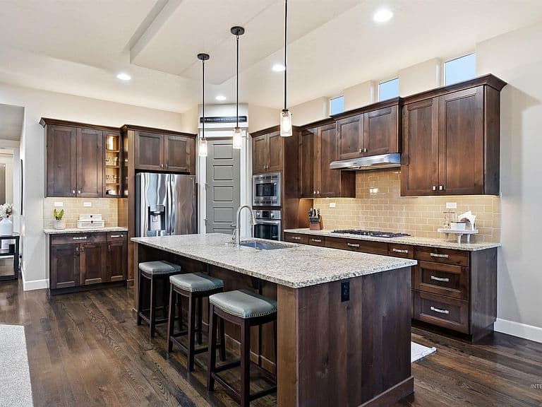 3552 W Star Hollow Dr photo 4