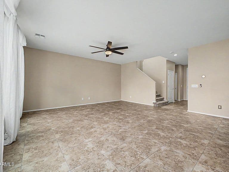 21242 E PECAN Lane photo 5