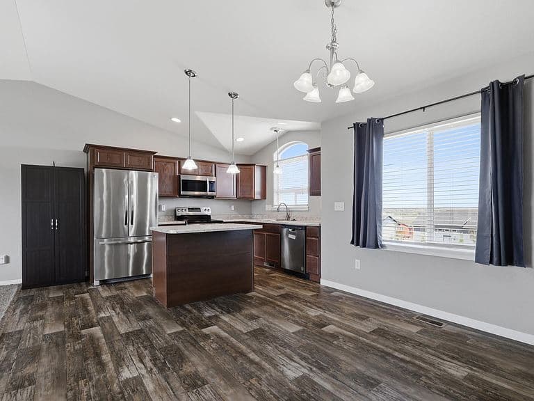 1227 Juneau Dr photo 4