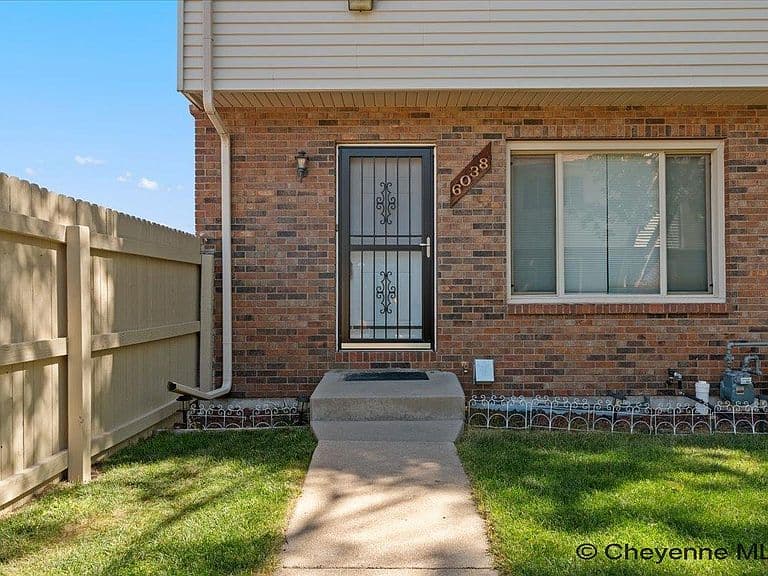 6038 Osage Ave photo 2