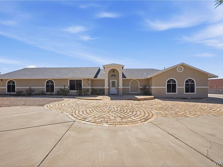 2269 Comanche Drive photo 2