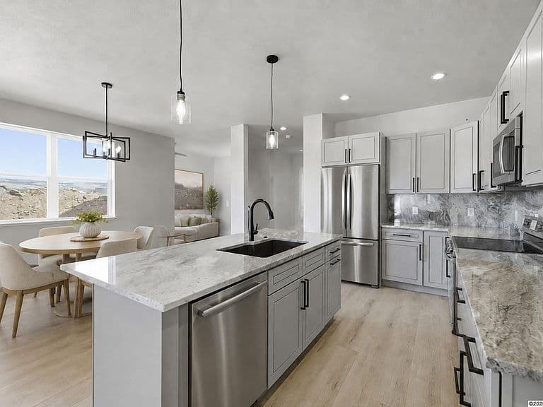 3915 Buckskin Trl photo 5
