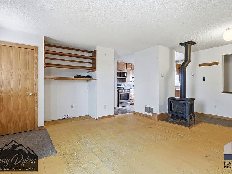 2550 Palomino Ave photo 4