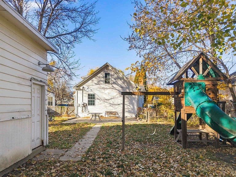 314 9th St NW photo 5