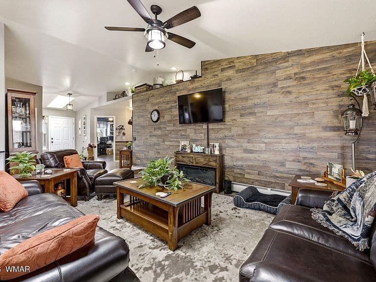 8406 Lake View Dr photo 5