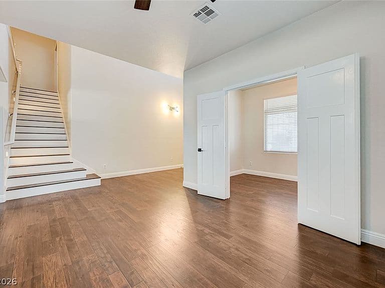 1131 Spooner Ct photo 5