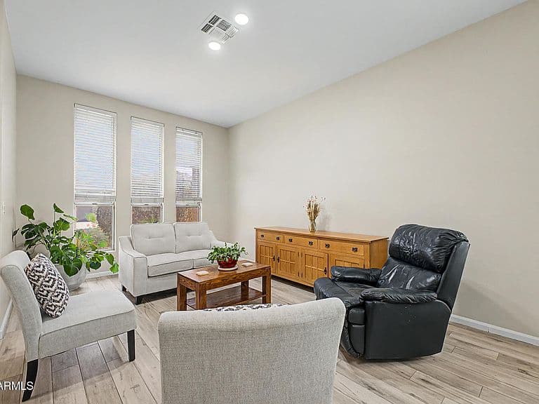 6528 W VIA MONTOYA Drive photo 4