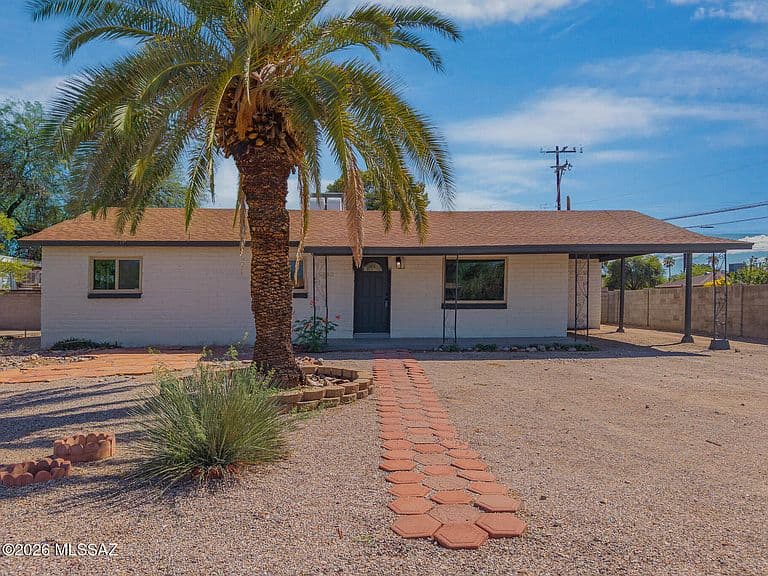 6702 E Koralee St photo 1
