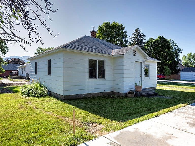 1014 Eaton St photo 3