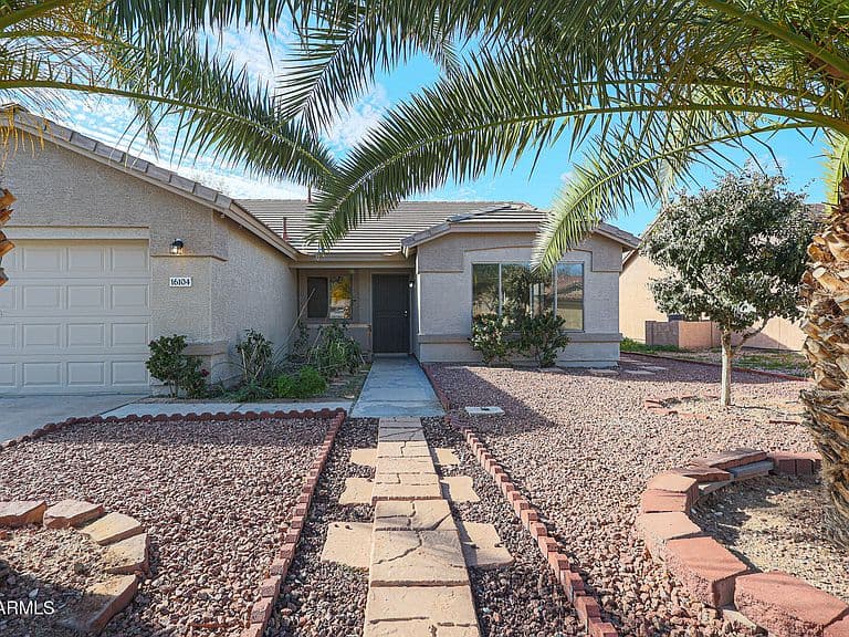 16104 N 138th Dr photo 4