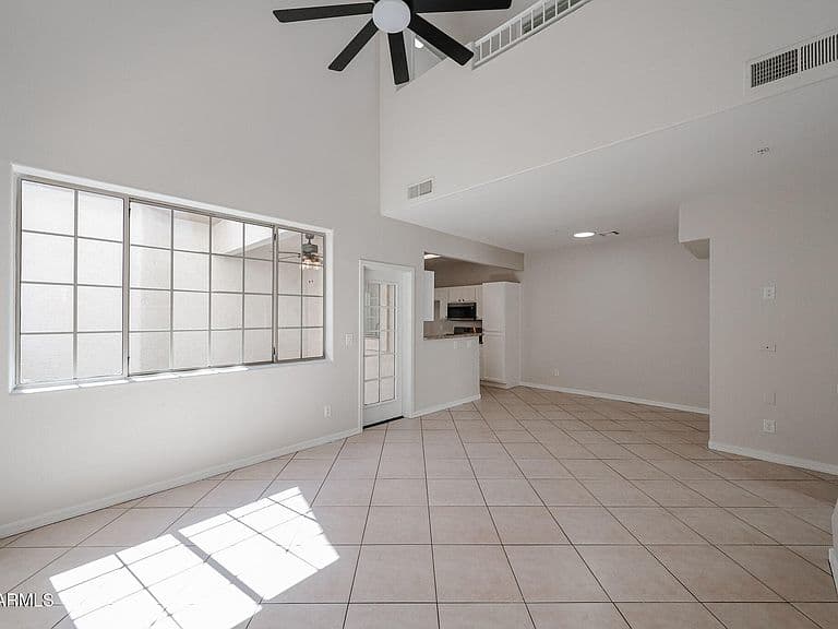 2801 N LITCHFIELD Road #28 photo 4