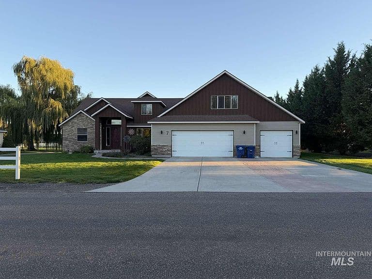 7 Northridge Way photo 3