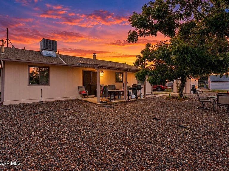 3556 N Needles Dr photo 5