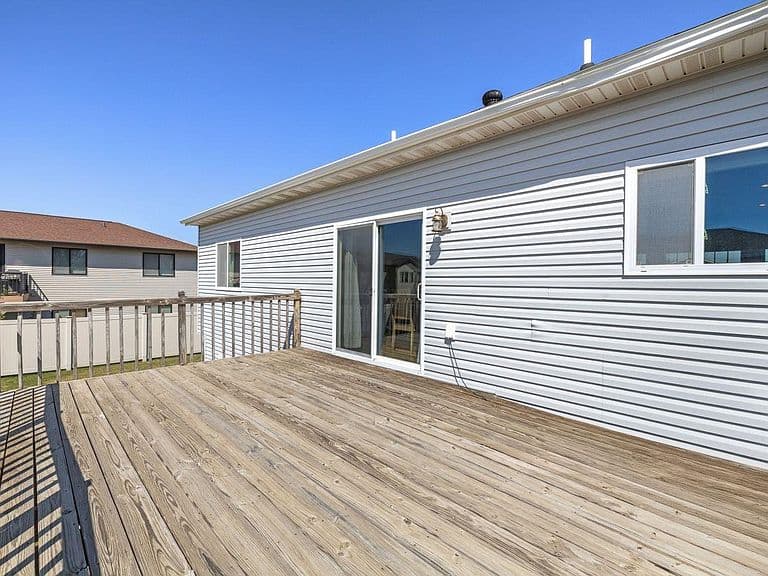 3441 Woodside Dr SE photo 5