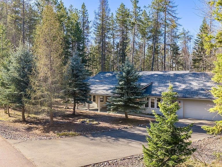 220 Pine Valley Loop photo 1