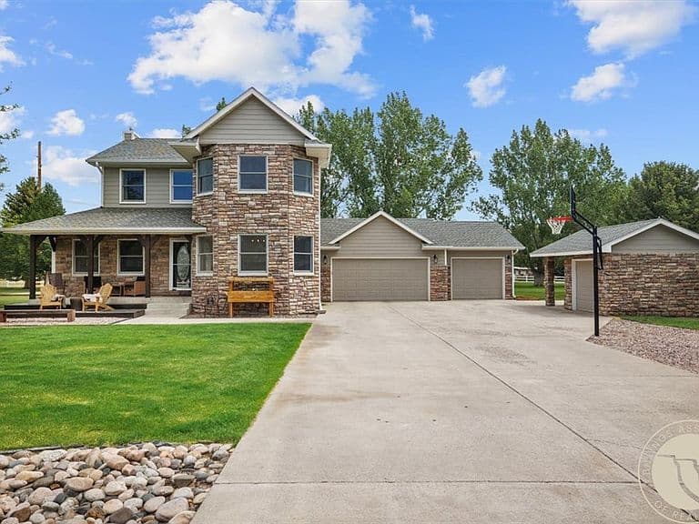 1365 Timothy Pl photo 1