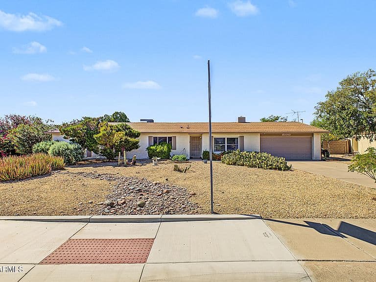 15440 N 34TH Street photo 1