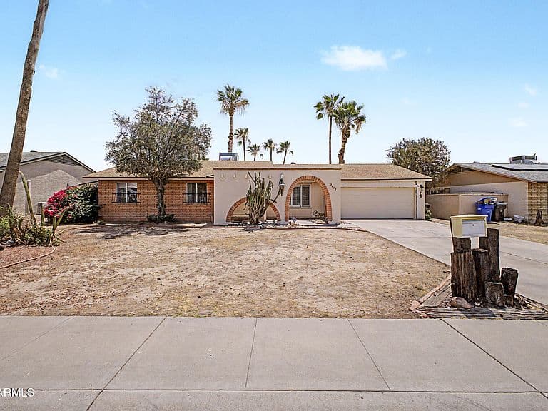 3817 W CHERYL Drive photo 5