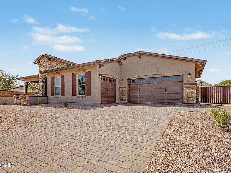 21025 E DIANA Way photo 3