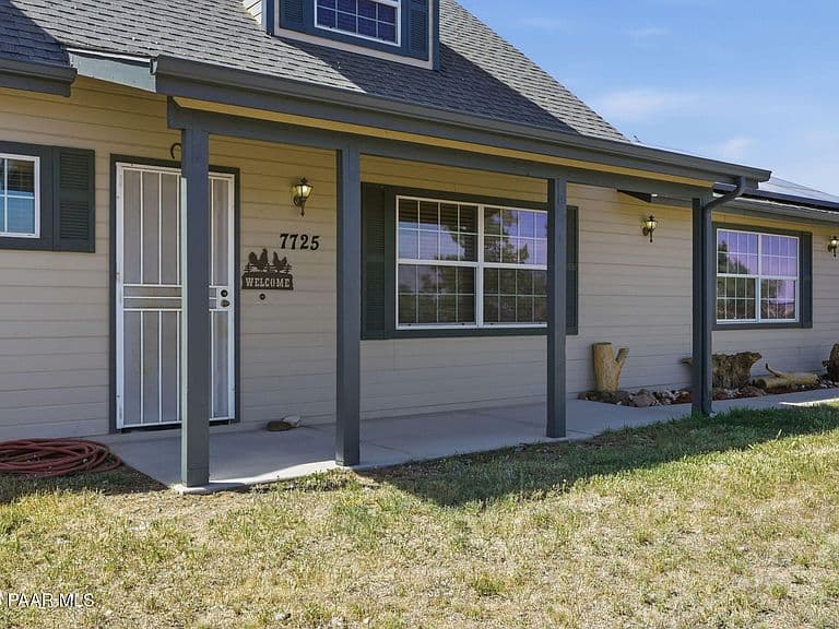 7725 E Memory Ln photo 5