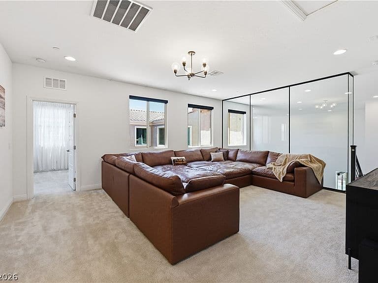 3038 Villanelle Ave photo 3