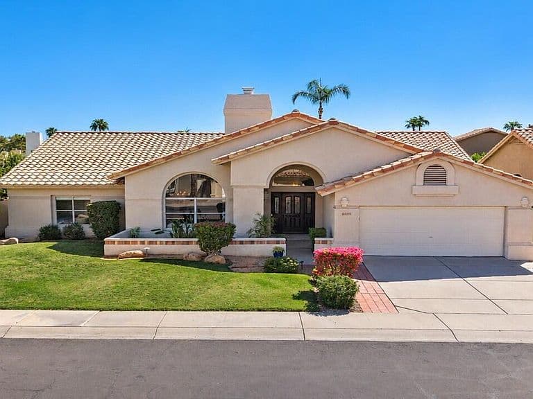 4939 E AIRE LIBRE Avenue photo 3