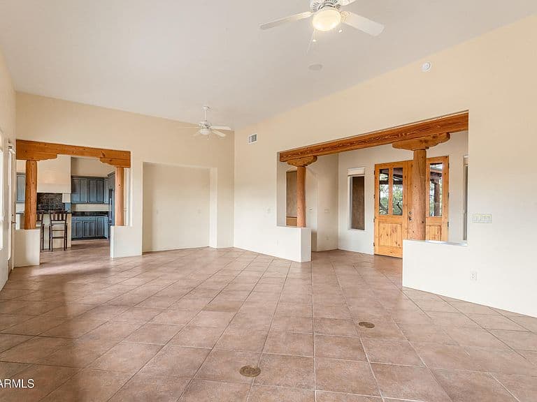 3373 W THUNDER PASS Road photo 4